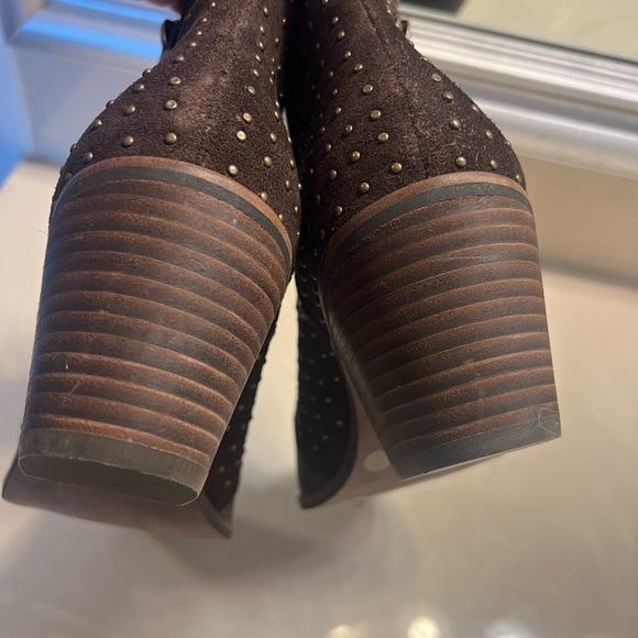 Lucky Brand chocolate brown leather studded boots size 8.5 - Picture 8 of 12